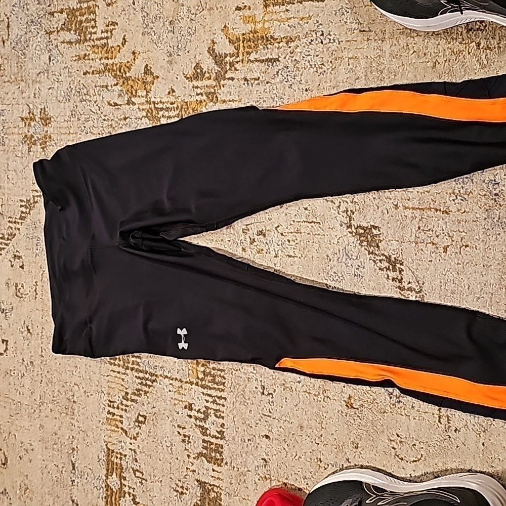 Under Armour Women's Compression Heatgear Leggings